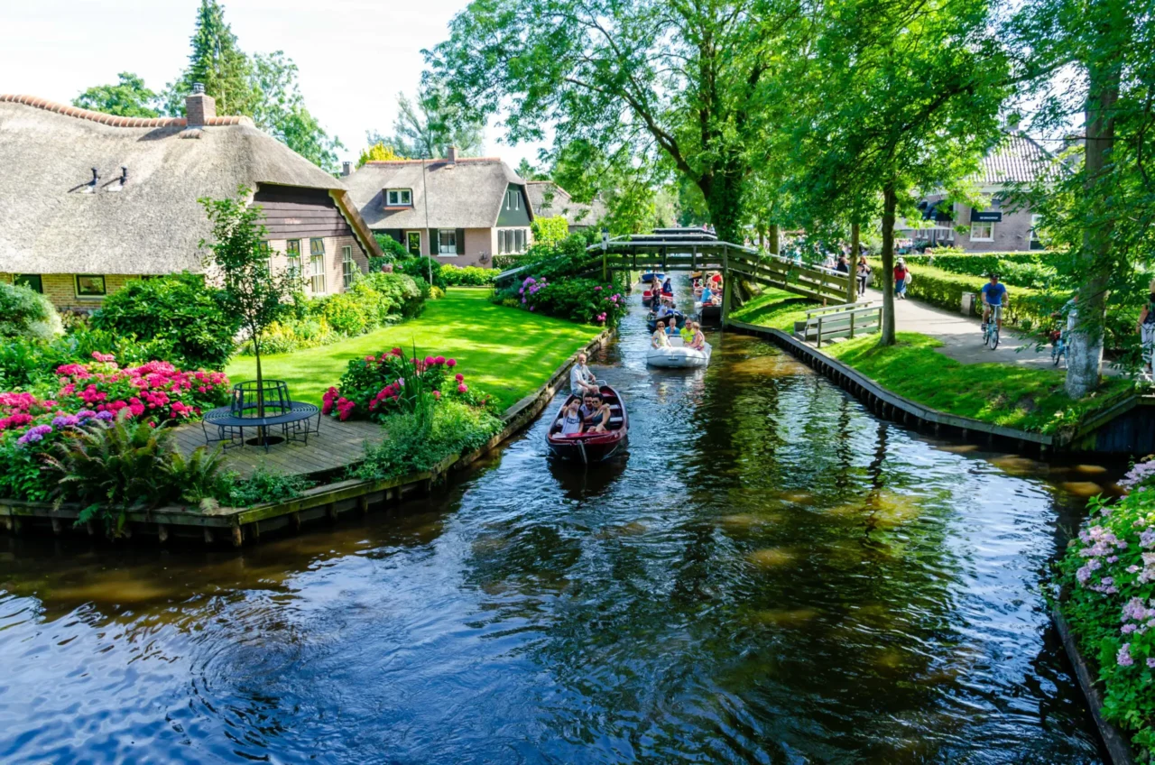 Giethoorn Gezi Notlari
